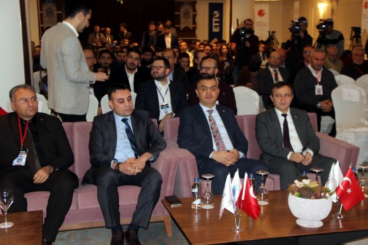 Melek yatırımcılar Summit Erciyes Geleceğe Yatırım Yapanlar Zirvesi’nde buluştu