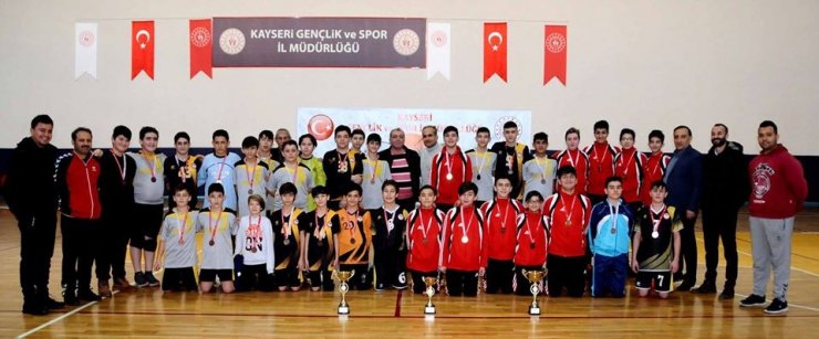 Okullar Arası Yıldızlar Hentbol İl Birinciliği Tamamlandı