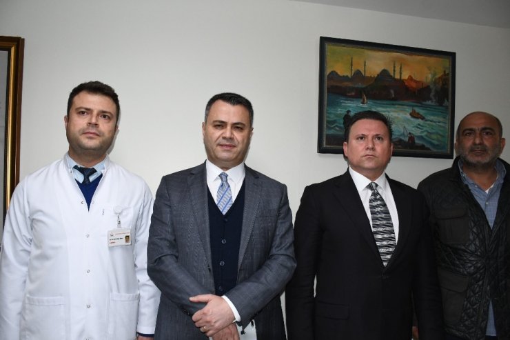 Vali yaralıları ziyaret etti
