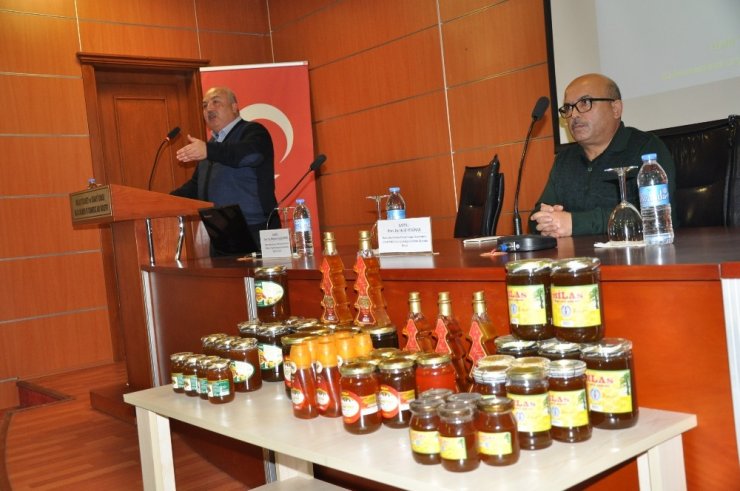 Prof. Dr. Halil Yeninar; “Bal ısındığı zaman ölür, şeker şurubu olur”