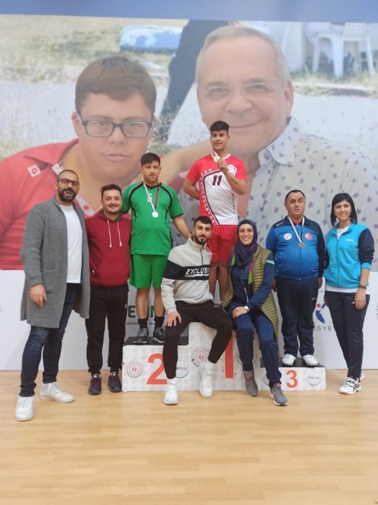 Nevşehir Belediyesporlu özel sporcu bölge birincisi oldu