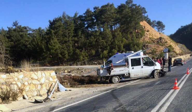 Kavaklıdere’de kaza: 3 yaralı