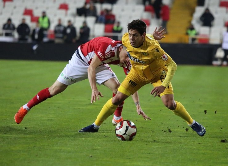 Ziraat Türkiye Kupası: D.G. Sivasspor: 4 - BTC Türk Yeni Malatyaspor: 0