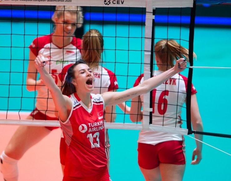 Olimpiyat Elemeleri’nin "En Değerli Oyuncusu" Meryem Boz