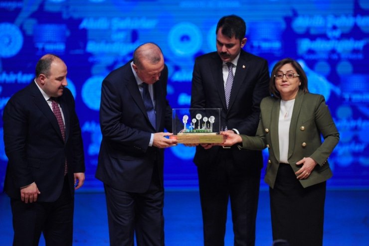 Çevre ve Şehircilik Bakanı Kurum: 