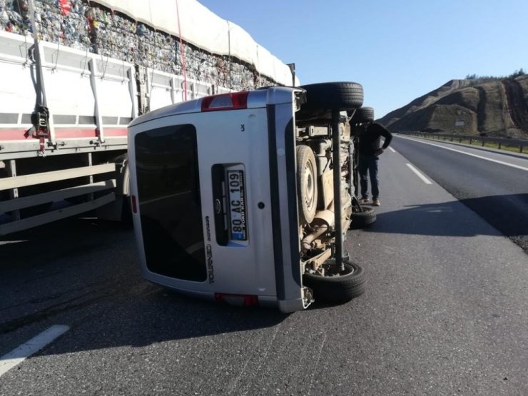 Gaziantep’te 3 aracın karıştığı kazada 1 kişi yaralandı