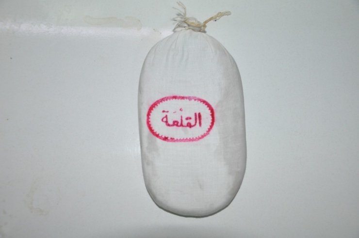 Zeytin tenekelerinden uyuşturucu çıktı