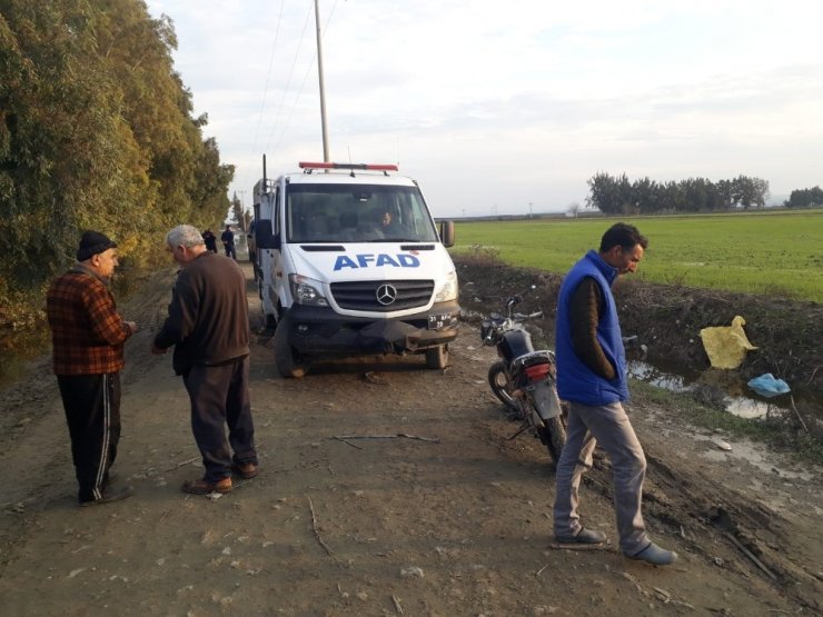 Amik Ovası’nda tekne alabora oldu, 1 kişi kayboldu