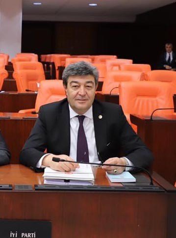 Dursun Ataş: “İşçilerin hak ettiği ücret artışlarını yapın”