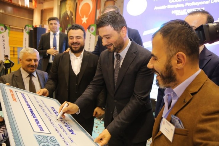 Kağıthane Belediyesi’nden amatör kulüp ve sporculara 500 bin TL destek