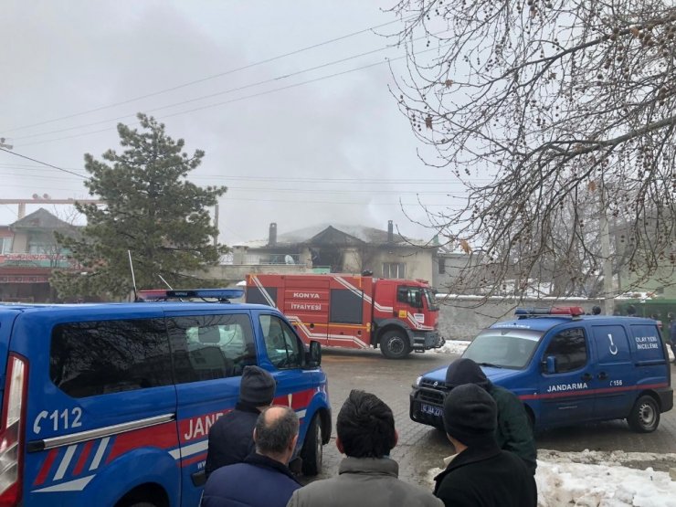Hüyük’te ev yangını