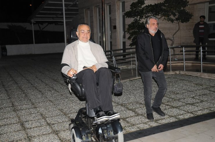 10 yıldır süren manken Aslı Baş davasında beraat kararı çıktı