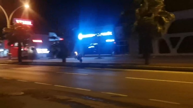 Motosikletli gençlerin ölüm yolculuğu yürekleri ağızlara getirdi