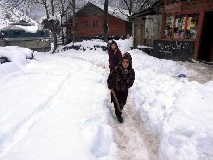 Pakistan’da ölü sayısı 101’e ulaştı