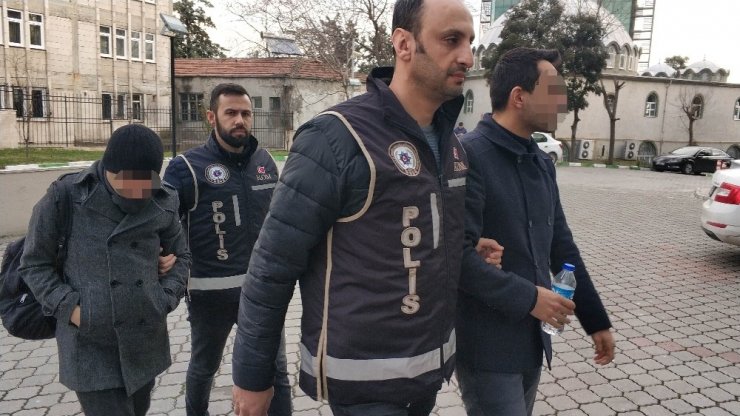 Samsun’da FETÖ’den 2 kişiye adli kontrol, 5 kişinin gözaltı süresi uzatıldı