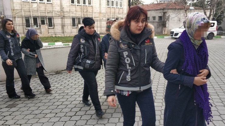 Samsun’da FETÖ’den 2 kişiye adli kontrol, 5 kişinin gözaltı süresi uzatıldı