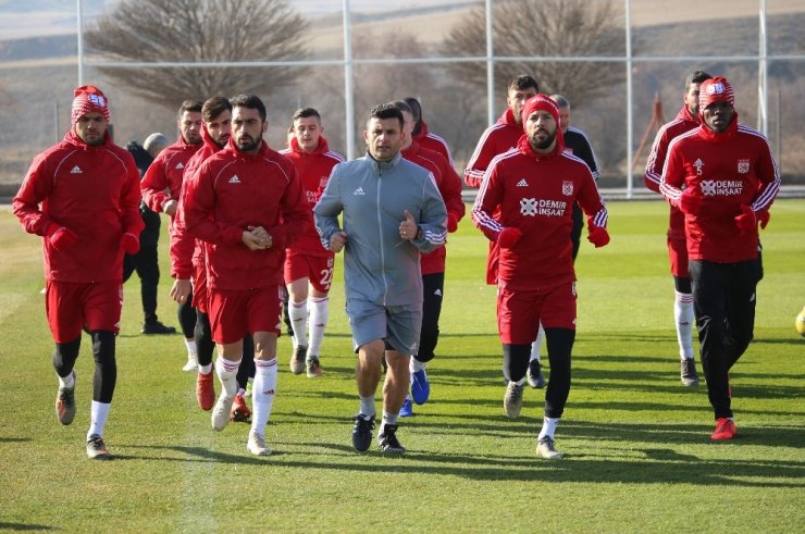 Rıza Çalımbay: "Beşiktaş karşısında elimizden geleni yapacağız"