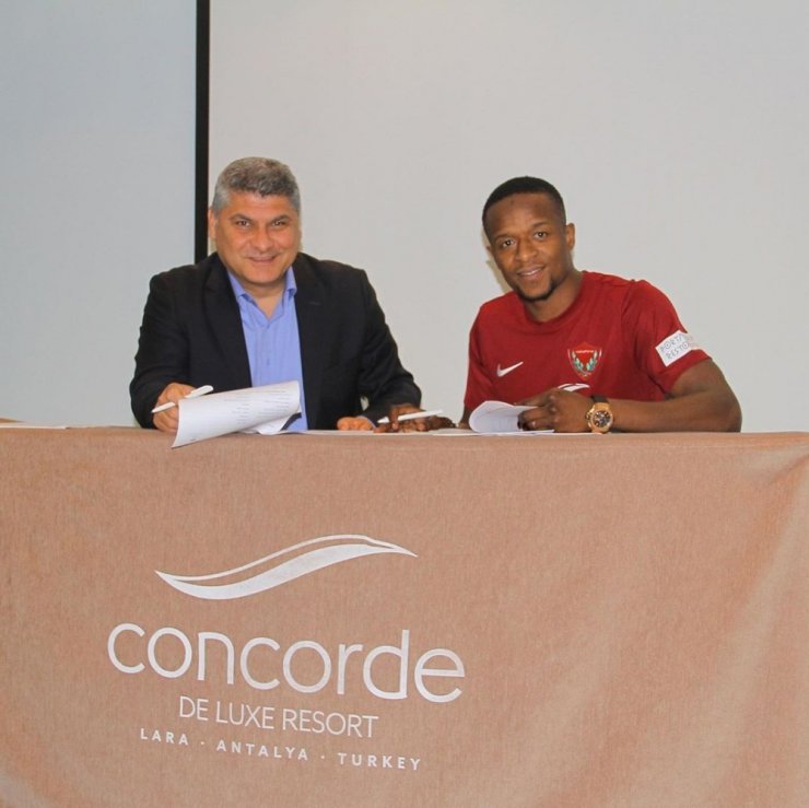 Hatayspor’da Dame Diop imzayı attı