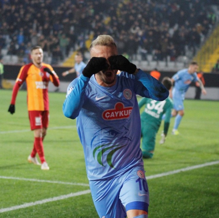 Ziraat Türkiye Kupası: Çaykur Rizespor: 1 - Galatasaray: 1 (İlk yarı)