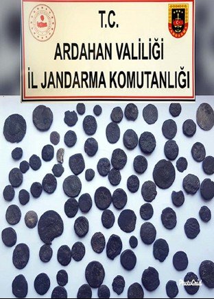 Ardahan’da tarihi eser operasyonu