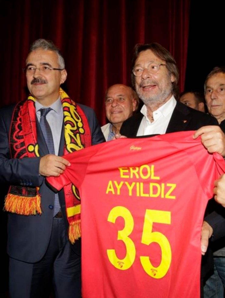 İzmir Valisi Erol Ayyıldız, Göztepe Stadyumu’nu gezdi