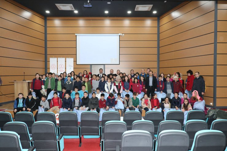 Öğrencilere havacılık faaliyetleri anlatıldı