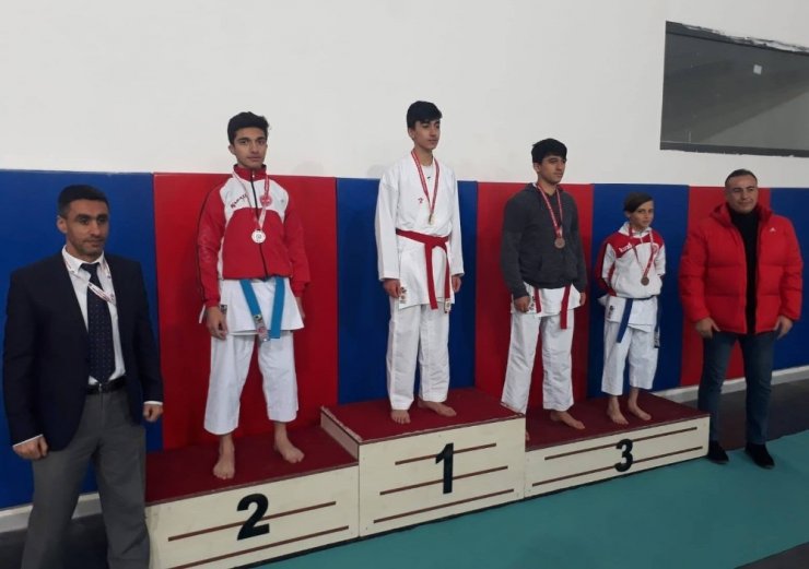Karate Sivas il birinciliği sona erdi
