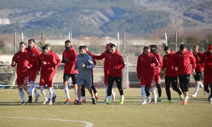 Erdoğan Yeşilyurt: "Beşiktaş maçına hazırız, galip dönmek istiyoruz"
