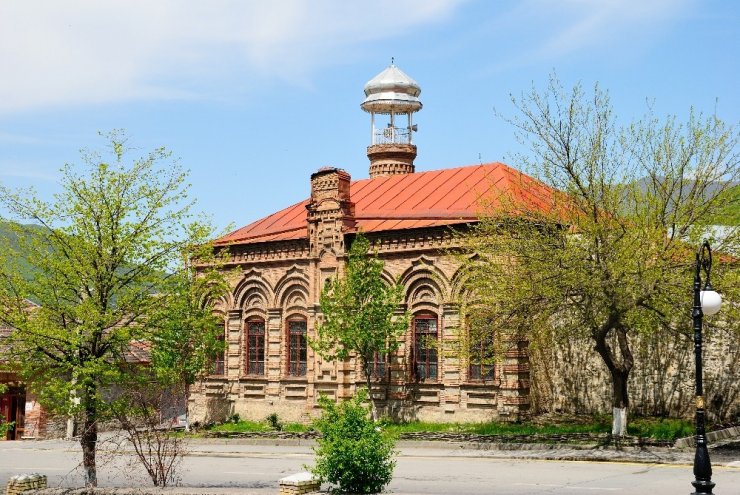 Turizmcilerin Azerbaycan’a ilgisi yüksek