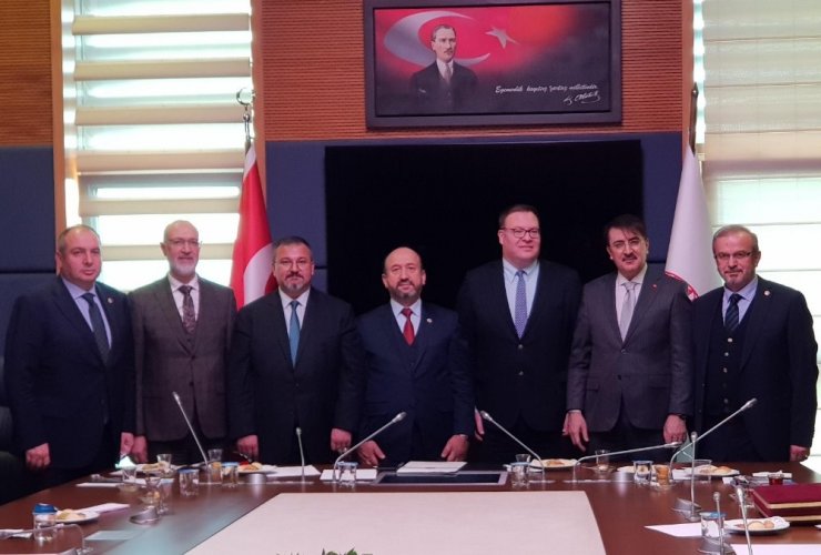 Kavuncu, Büyükelçi Kastrotoviç’i kabul etti