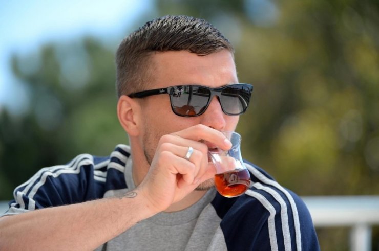 Antalyaspor, Podolski ile prensipte anlaştı