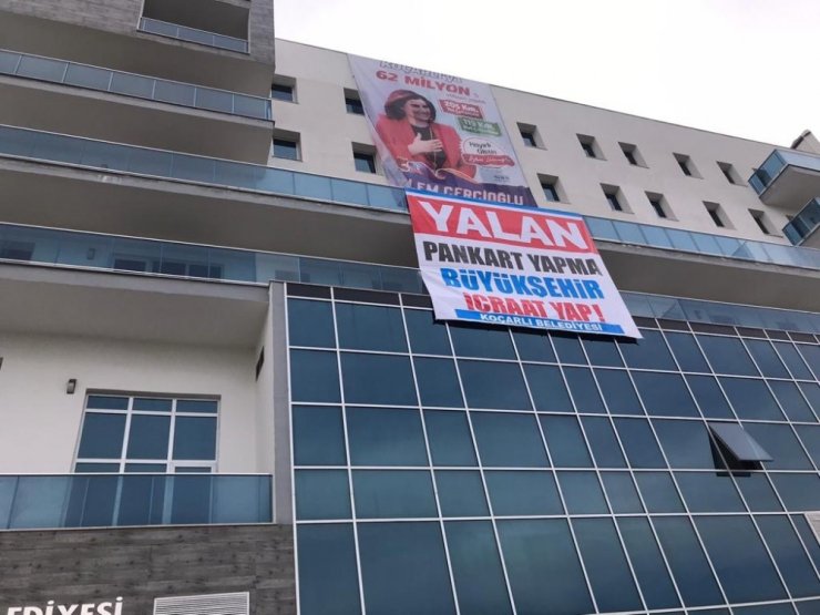 Aydın’da 10 yıl ardan sonra 2. pankart krizi