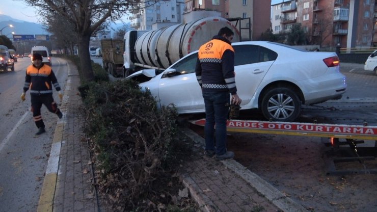 Denizli’de trafik kazası: 3 yaralı