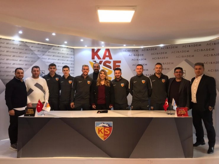 Campanharo imzayı böyle attı