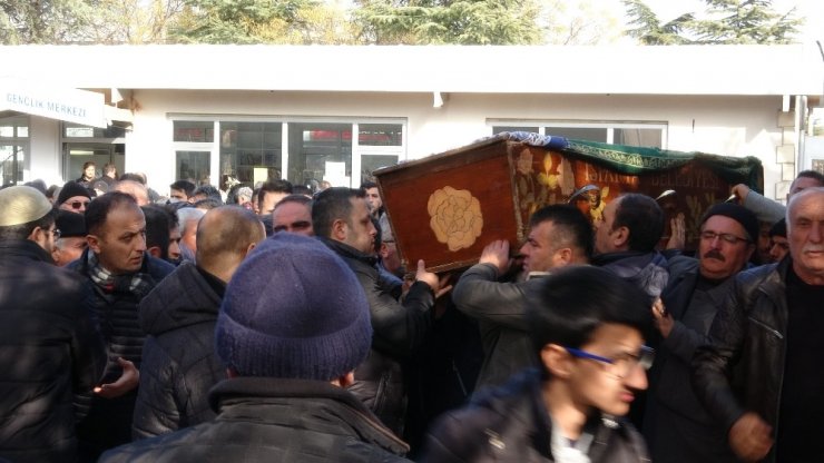 Çarptığı kadının ölümüne neden olan sürücü adli kontrolle serbest