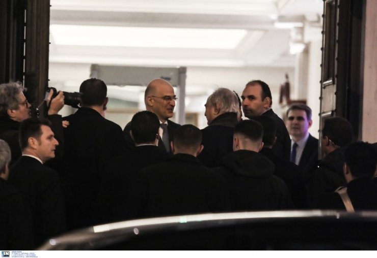 Libya’nın darbeci generali Hafter, Atina’da
