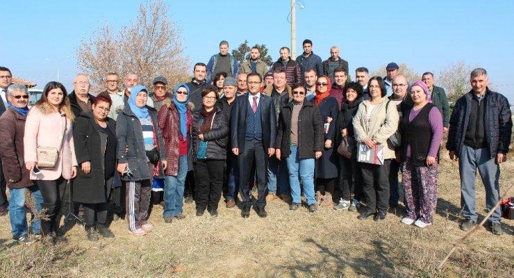 Alaşehir’de bağ budama kurslarına yoğun ilgi