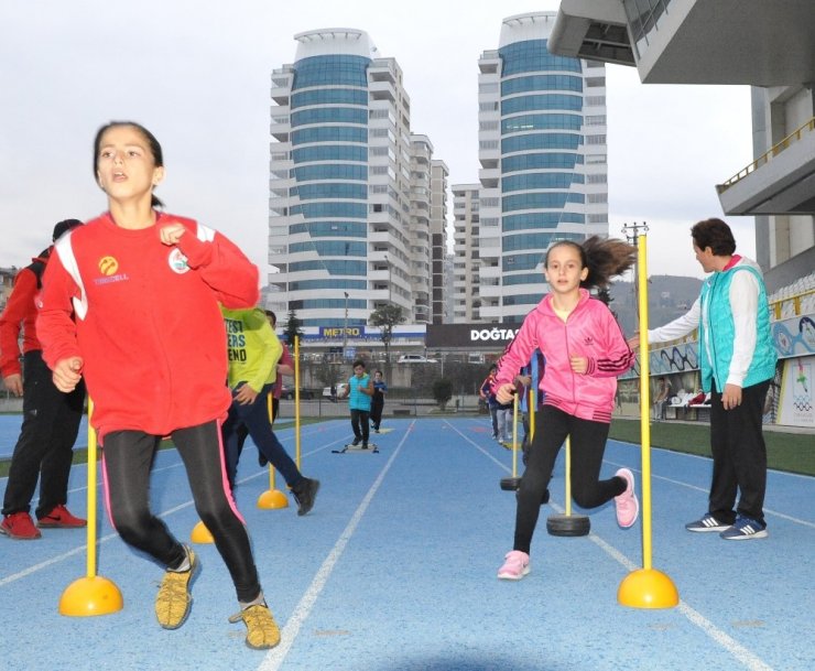 Ders zili sustu, şimdi spor zamanı