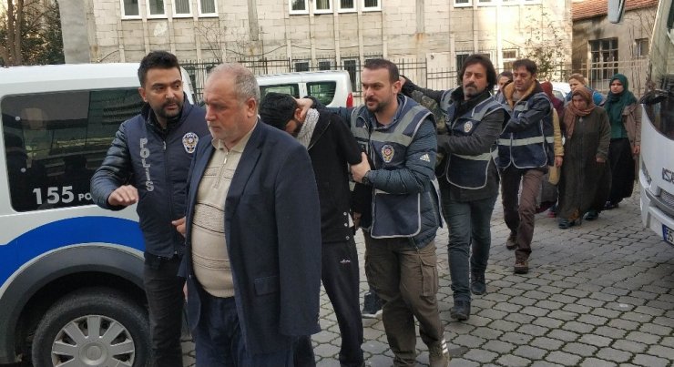 Samsun’daki vahşetin şüphelisi 12 Iraklı adliyede