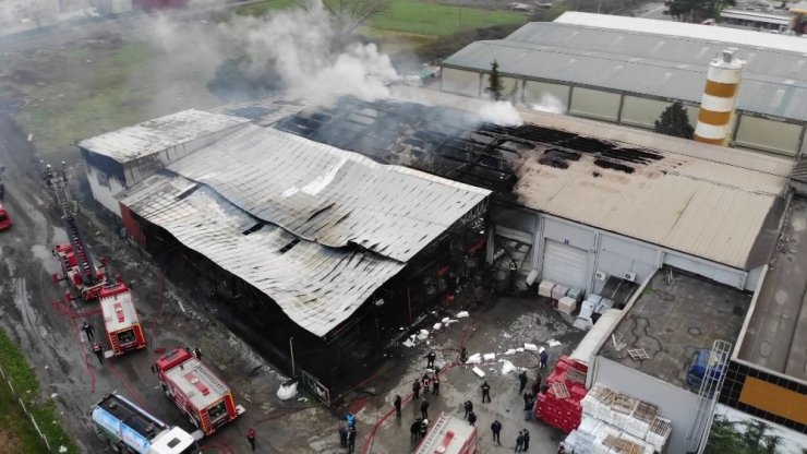 Samsun’daki fabrika yangını