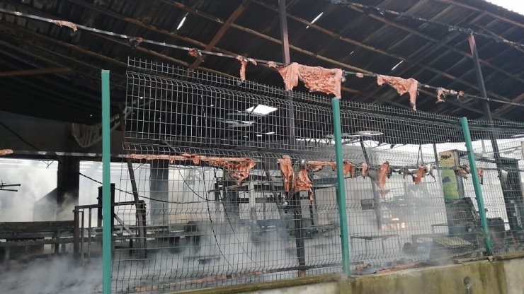 Samsun’da fabrika yangını kontrol altına alındı