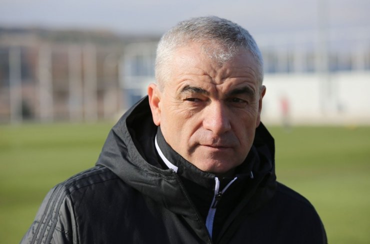 Rıza Çalımbay: “Takımı güçlendirmeliyiz”