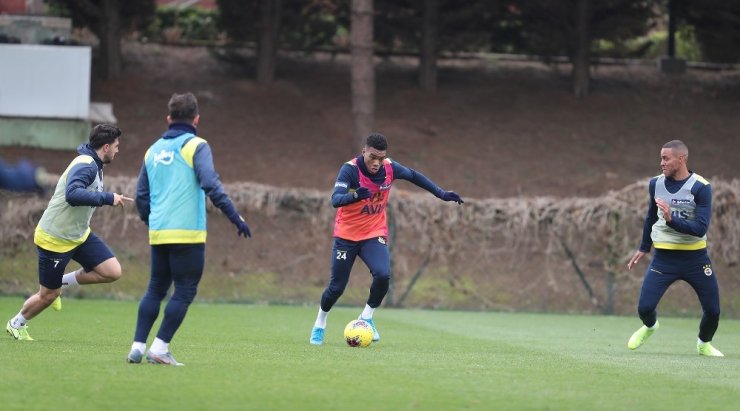 Fenerbahçe, Gaziantep maçı hazırlıklarını tamamladı