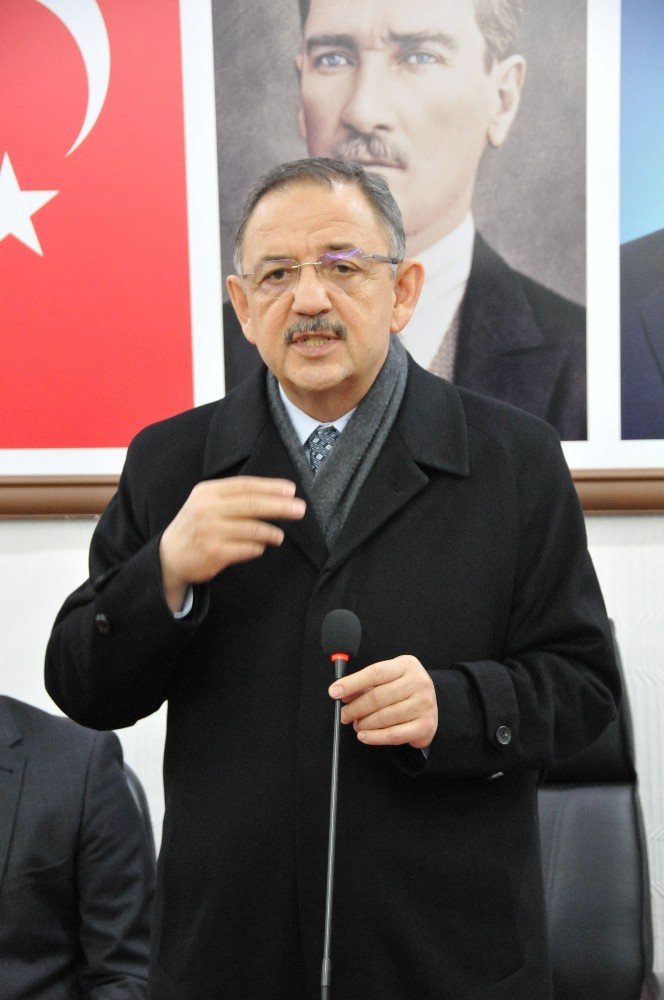 Mehmet Özhaseki: “Dünyanın gözü Mezopotamya’nın üzerinde”