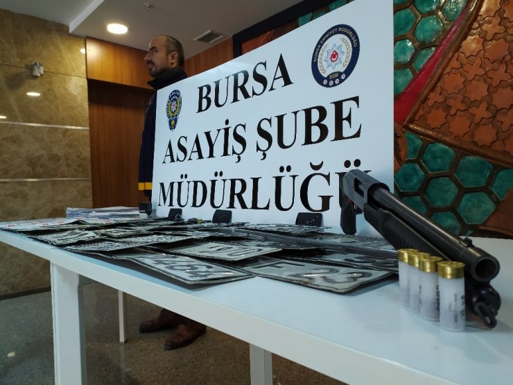 "Change" operasyonu Bursa emniyetini galeriye çevirdi