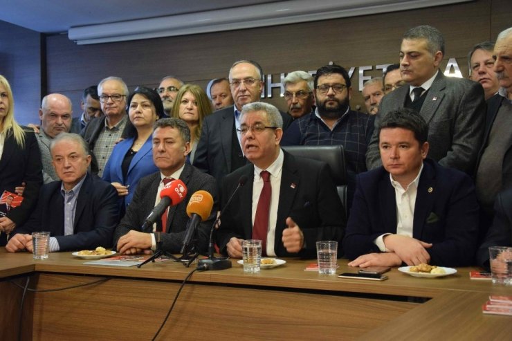 Akkuş adaylığını açıkladı