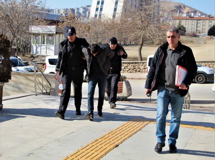 Elazığ’da hırsızlık şüphelisi 2 şahıs yakalandı