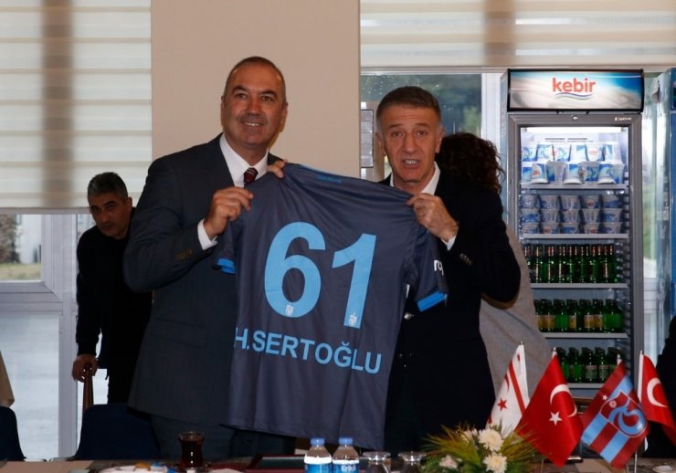 Trabzon’da 45 yıl sonra bir araya geldiler