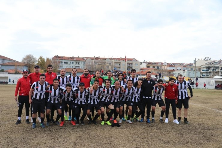 Marmaris Kaymakamlığı Muhtarlık Turnuvasında kupalar sahiplerini buldu