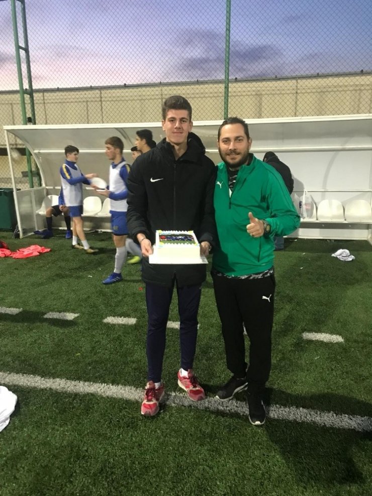 Buca Belediyespor’un genç file bekçisi Fenerbahçe’de
